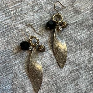 💥3 for $15💥 earrings